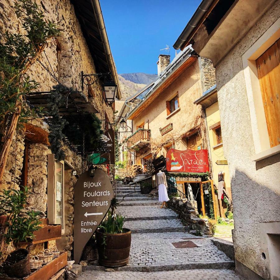 Ecrins Lodge Le Bourg-dʼOisans エクステリア 写真